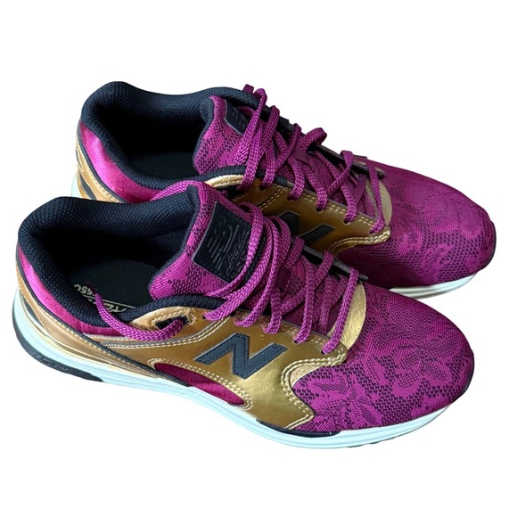 New Balance Shoes - New Balance 1550 RevLite Magenta Gold Metallic Running Sneakers Womens Size 7.5